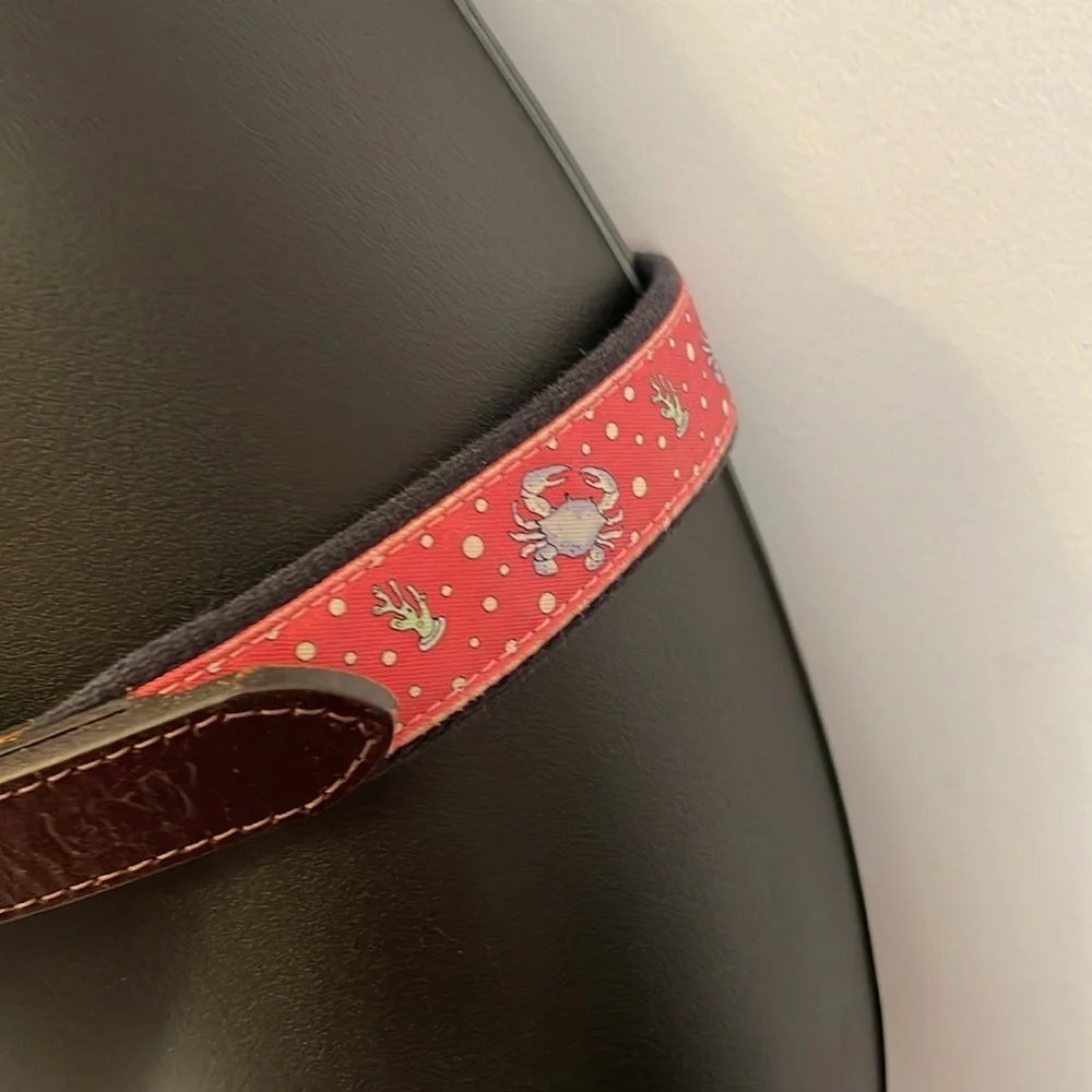 Vineyard Vines Pink Leather Tip Underwater Crab Belt size 30